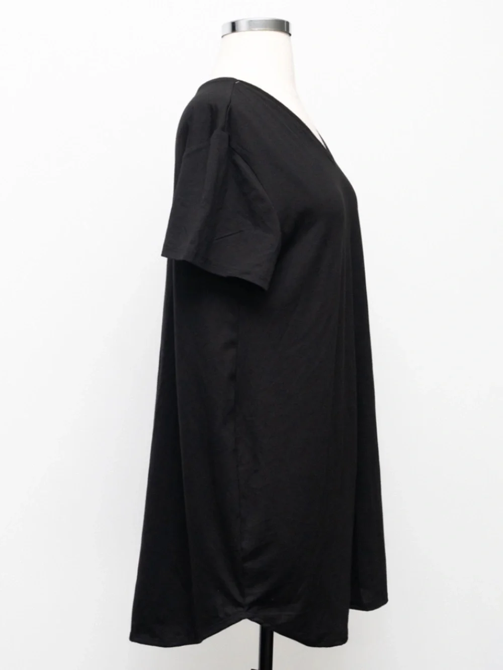 Natori -  V-Neck Sleep Shirt‎